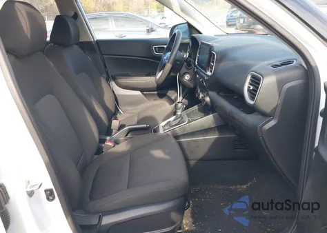 2021 Hyundai Venue Se from USA, damaged, VIN KMHRB8A38MU125699